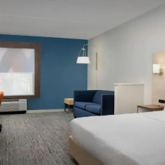 Holiday Inn Express & Suites Pittsburgh North Shore by IHG thumbnail 8