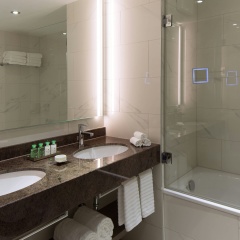 Renaissance Hamburg Hotel - Bild 8