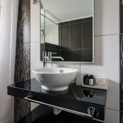 UPSTREET Modernized & Spacious 2BD Apartment in Chalandri - Bild 9