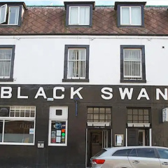 The Black Swan Hotel thumbnail 1