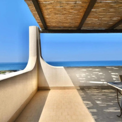 Kuddie Rosse Eco-Friendly Residence thumbnail 12