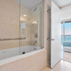 Residences At Icon Brickell By Miami Vacation Rentals - Bild 7