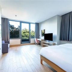 Radisson Hotel Istanbul Harbiye - Bild 1
