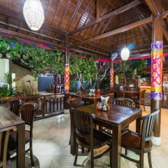 Arya Inn Enny Salon and Spa - Bild 11