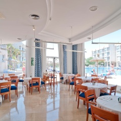 Eix Alzinar Mar Aparthotel - Bild 23