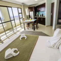First Group The Palace All-Suite thumbnail 7
