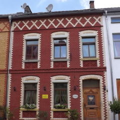 Haus Oberkassel - Bild 1