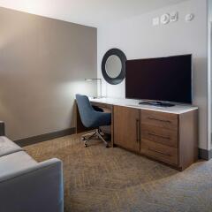 DoubleTree by Hilton Madison East in Madison, United States of America from 179$, photos, reviews - zenhotels.com photo 26