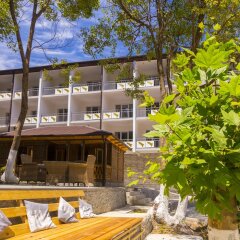 Отель Родина Абхазия, Новый Афон - отзывы, цены и фото номеров - забронировать отель Родина онлайн вид на фасад