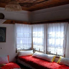 Guesthouse Berat thumbnail 3