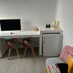 Chill Out Studio thumbnail 2