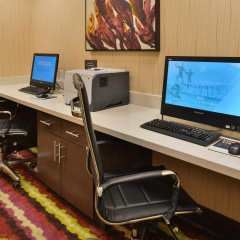 Hampton Inn & Suites Dallas Market Center thumbnail 41