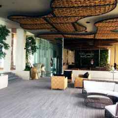 Отель The Riviera Wongamart for rent 410 Таиланд, Паттайя - отзывы, цены и фото номеров - забронировать отель The Riviera Wongamart for rent 410 онлайн вестибюль