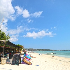 Puri Nusa Beach Hotel - Bild 10