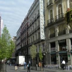 Hotel Moderno Puerta del Sol - Bild 1