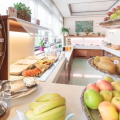 Best Living Hotel Arotel - Bild 12