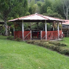 Hostal Rio Arabia - Valle De Cocora thumbnail 3