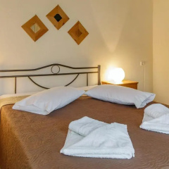Maria - Pavlos Studios and Apartments thumbnail 3