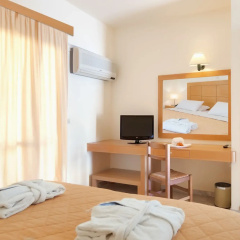 Mare Hotel Apartments thumbnail 3