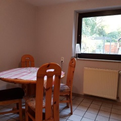2 Zi-Appartment mit Gartennutzung - Bild 1