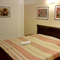 Woodpecker Apartments Hauz khas thumbnail 5