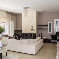 Chris Rea Villa thumbnail 2