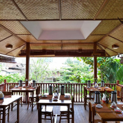Teak Wood Hotel thumbnail 30