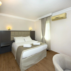 Moonshine Hotel & Suites - Bild 6