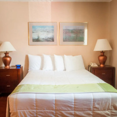 Marianis Inn thumbnail 2