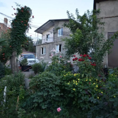 Guesthouse Gia thumbnail 1