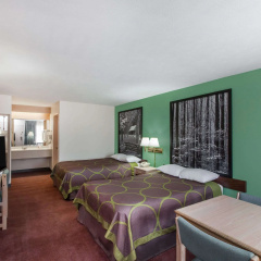 Super 8 by Wyndham Jasper TX thumbnail 5