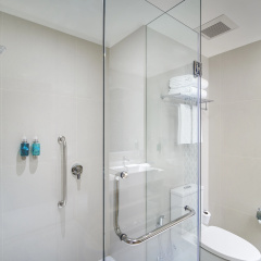 OZO Phuket - Bild 16
