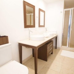 ICON Brickell Residences by SV Rentals - Bild 7