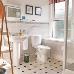 Marmalade Bed  Breakfast thumbnail 8