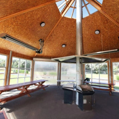 Surfside Holiday Park thumbnail 2