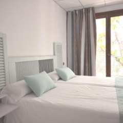 Houm Villa Plaza - Bild 2