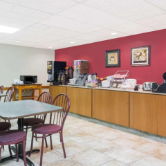 Holiday Inn Express & Suites Milan – Sandusky Area by IHG thumbnail 11