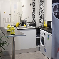Bravo Murillo Apartment Center - Bild 15