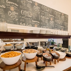 Aurora Hotel - Bild 12
