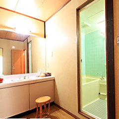 Nanpeidai Hotel thumbnail 5