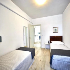 Your Familyapartment in Sirmione thumbnail 7