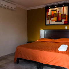 Terracota Corner Room thumbnail 3
