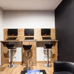 Feel Hostels Soho Malaga - Bild 14