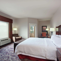 Hampton Inn Seattle/Everett thumbnail 5