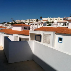 Erike Guest House thumbnail 8
