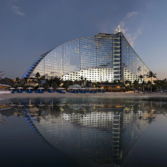 Jumeirah Beach Hotel Dubai - Bild 1