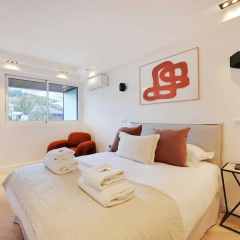 Charming Apt With AC & Balcony - Bild 4
