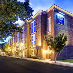 Hampton Inn Columbia-Downtown Historic District in Columbia, United States of America from 199$, photos, reviews - zenhotels.com photo 31