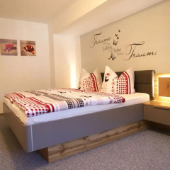 Ziegler 2 Modern Retreat - Bild 1