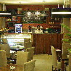 The Residency Hotel thumbnail 30